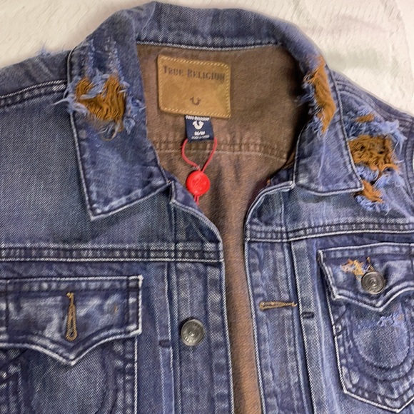 True Religion Distressed Jean Vest - Picture 2 of 5